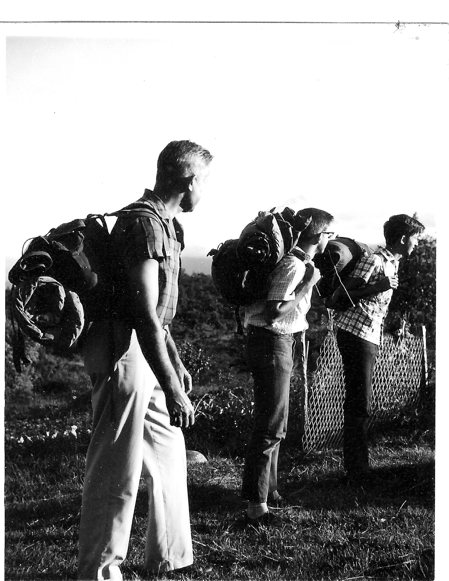 three hikers 1